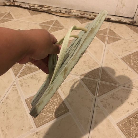 Flip flops - Picture 6 of 9